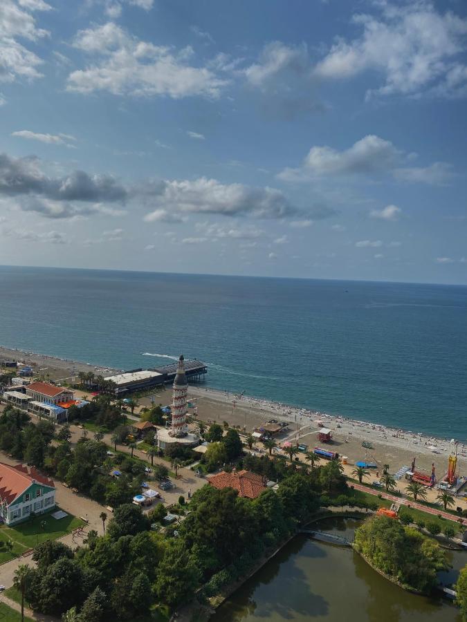 Orbi City Батуми Екстериор снимка